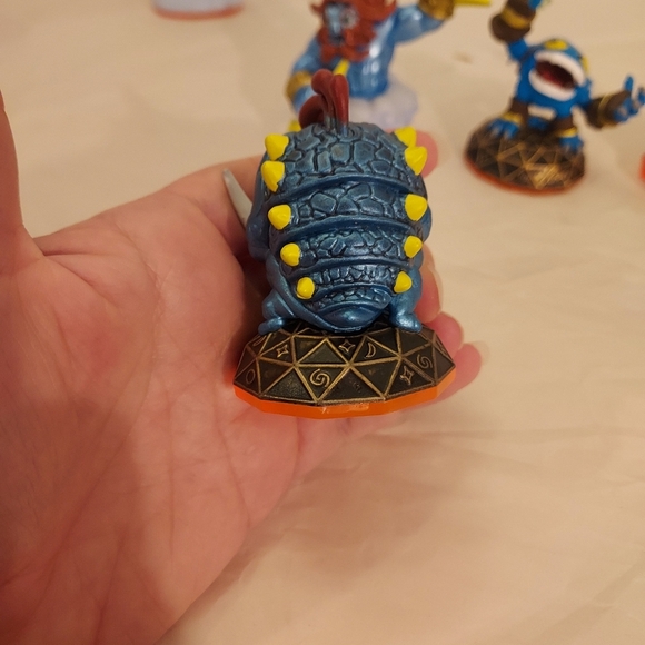 Lot of FIVE (5) Activision Skylanders Giants 2012 Action Figure Toys - Picture 6 of 16